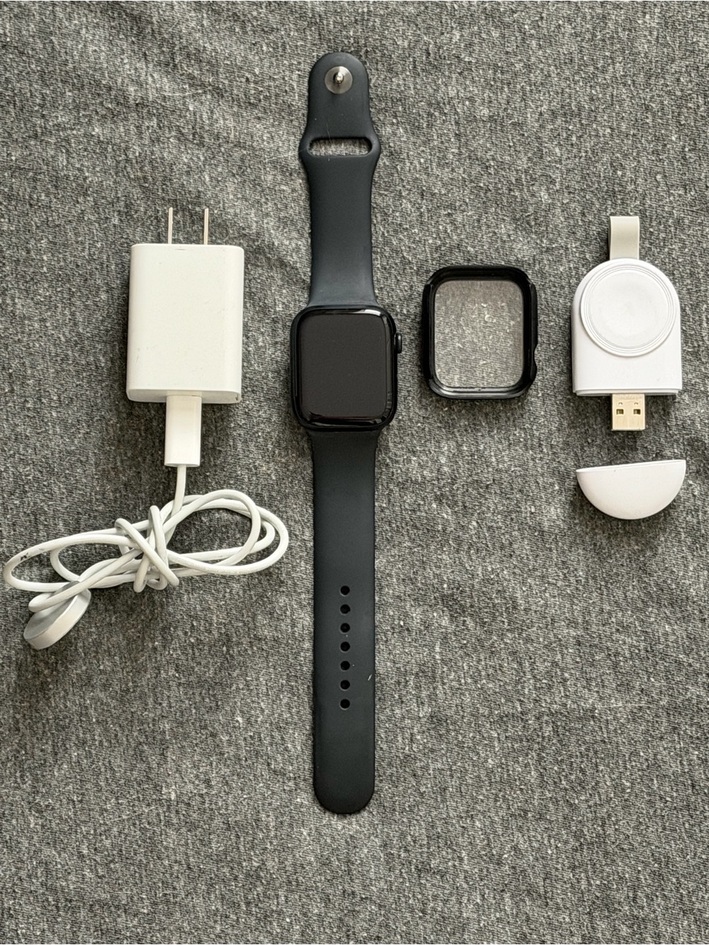 Apple Watch Series 7 45mm Black‎ Silicone Band Cover and Magnetic Charger